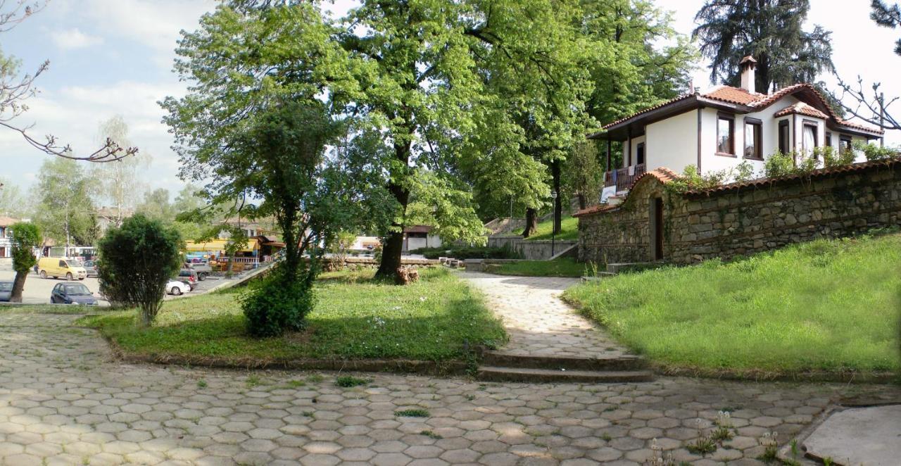 Гостоприемница Георги Kalofer Luaran gambar